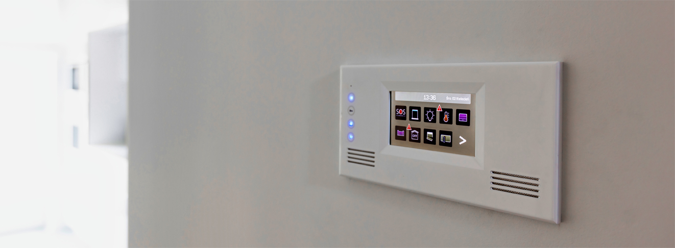 Hotel hot water uses an air source heat pump with 24-hour constant temperature, which saves money